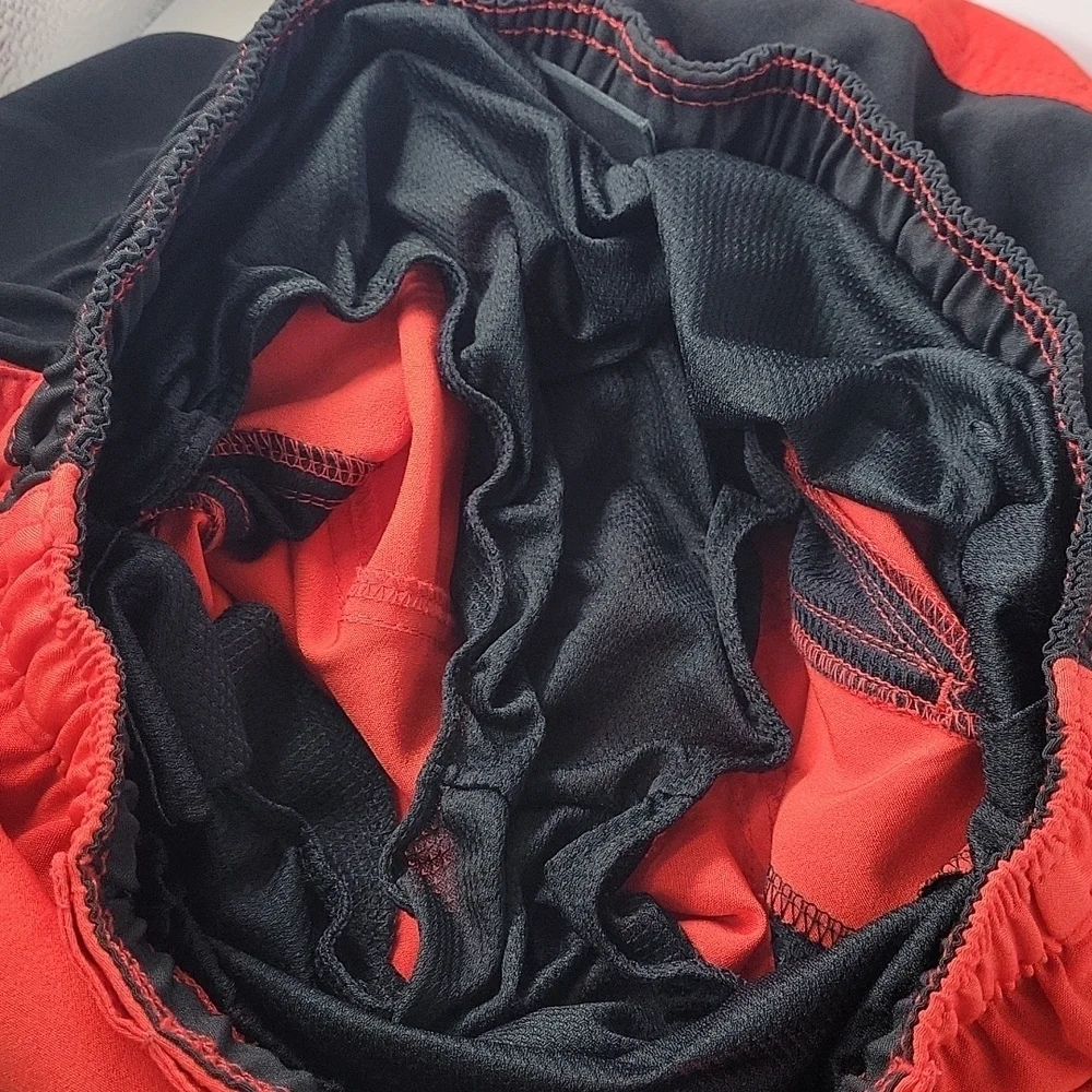 NIKE Red & Black Swimsuit Trunks Shorts Lined Men's size Small 9